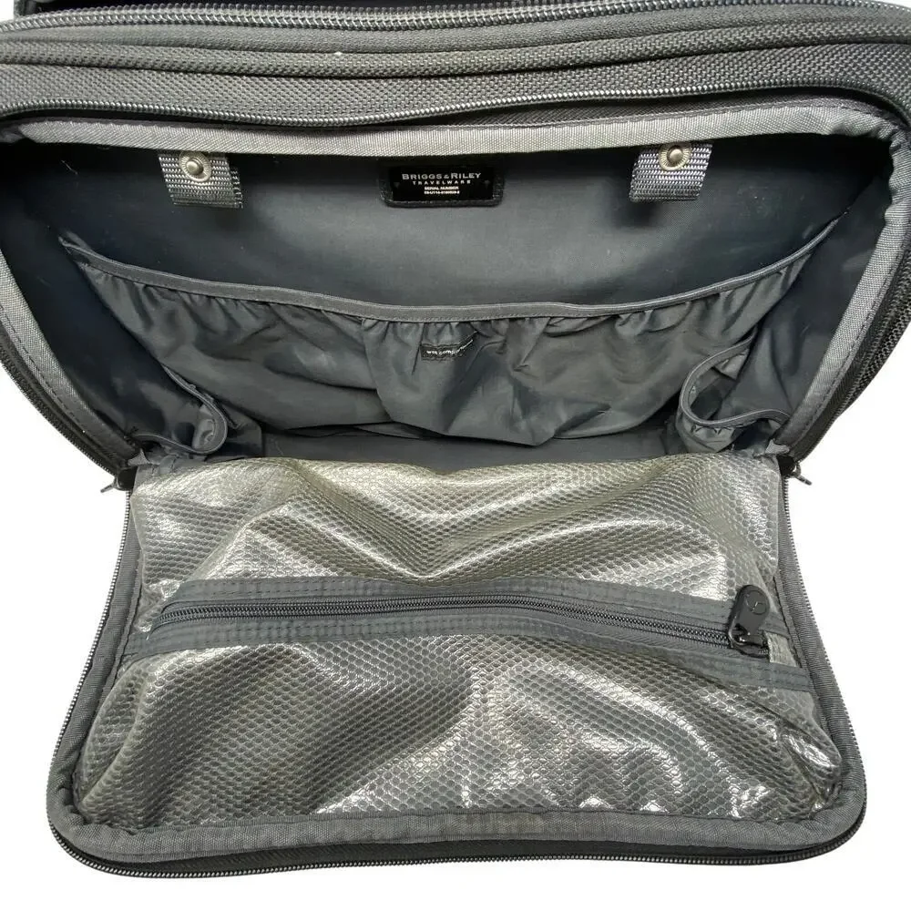 Briggs & Riley Baseline Rolling Cabin Bag Carry On Suitcase Black U114